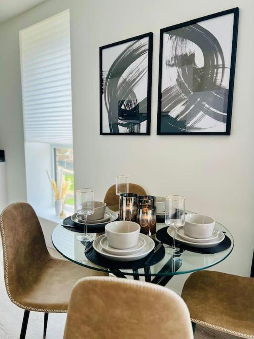 Hessian Lounge -Wyndale- Central 2Br W/Parking Birmingham Exterior photo