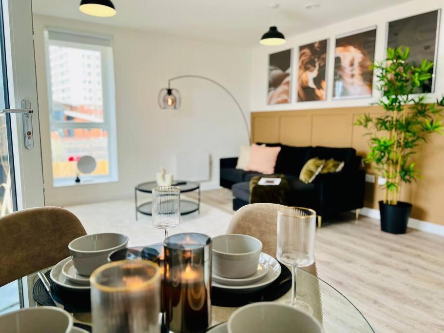 Hessian Lounge -Wyndale- Central 2Br W/Parking Birmingham Exterior photo