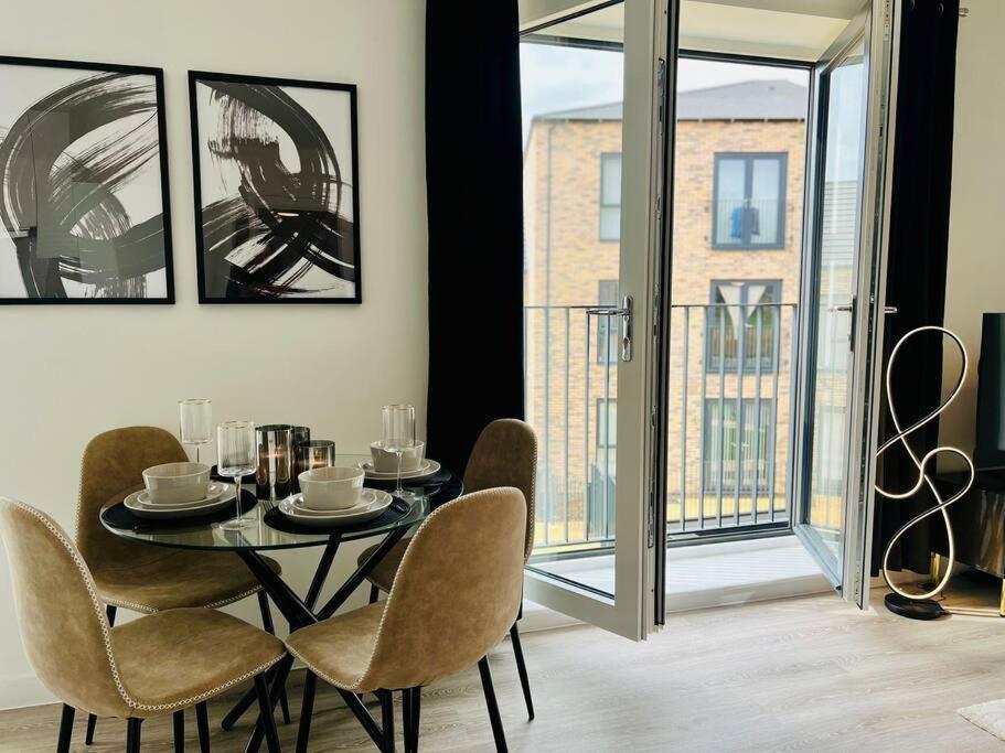 Hessian Lounge -Wyndale- Central 2Br W/Parking Birmingham Exterior photo